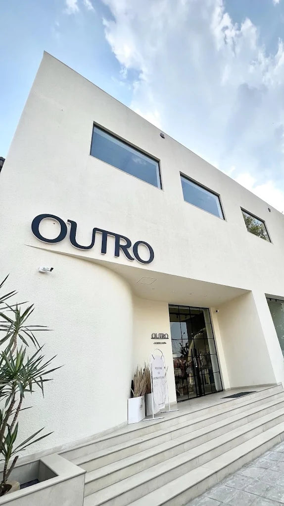 OUTRO STUDIOS