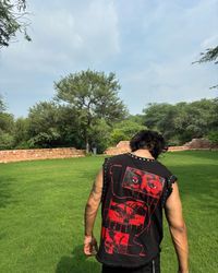 AWAKENDED UNISEX BLACK VEST (BOXYFIT)